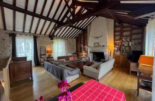 Barbizon House | Chez Oscar