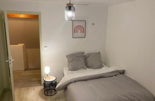 Tonnerre House | Chez Papa