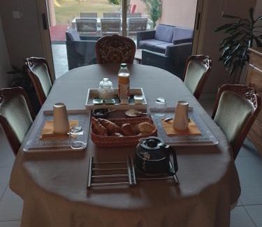 Pontlieue - Rocade Bed & Breakfast | Chez patrice