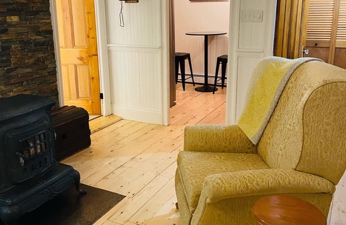 L'Etang-du-Nord House | Chez Peter Iles de la Madeleine