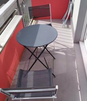 Verdun Apartment | Chez Romain, appartement proche commerces et centre ville