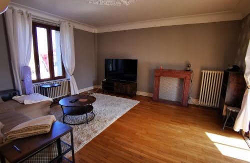 Gray-la-Ville Bed & Breakfast | Chez Sandrine - Chambres avec pension ou demi pension