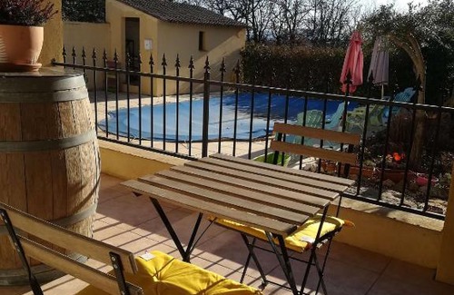 Regusse Bed & Breakfast | Chez TATA