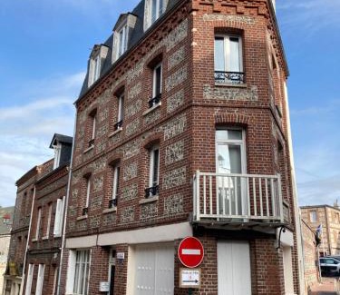 Veules-les-Roses Apartment | Chez Victor - proche mer - Veules-Les-Roses