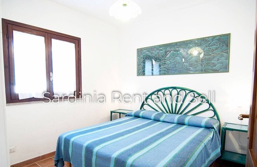 Teulada House | Chia, 6 beds, 2 bathrooms, 150 meters from the sea, air conditioning, patio, garden