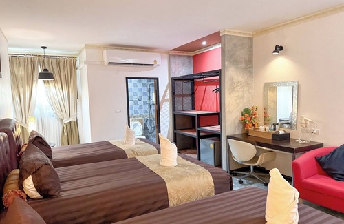 Mae Pu Kha Hotel | Chiangmai Lanna & Modern Loft Hotel