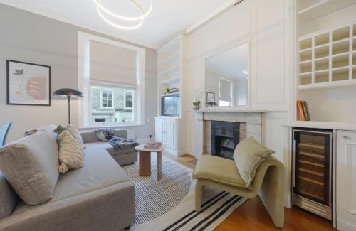 Holland Park Apartment | Chic 1 Bed Terrace Apartment in Notting Hill FREE WIFI by City Stay Aparts London