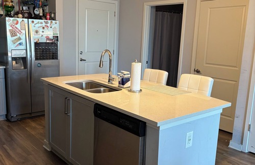 Sandy Springs Apartment | Chic 1-bedroom apartment with fitness room and AC in enjoyable Sandy Springs