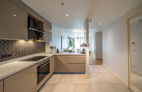 Harbiye Apartment | Chic 1-bedroom apartment with garage gym