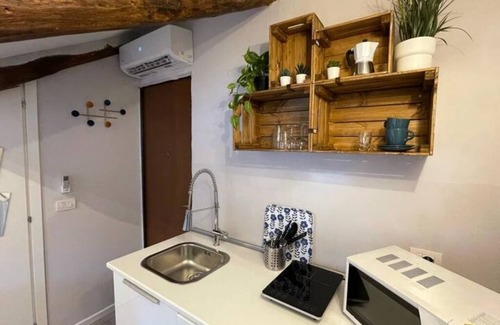 Roman Quarter Apartment | Chic 1-bedroom apartment with AC, WiFi in superb Torino