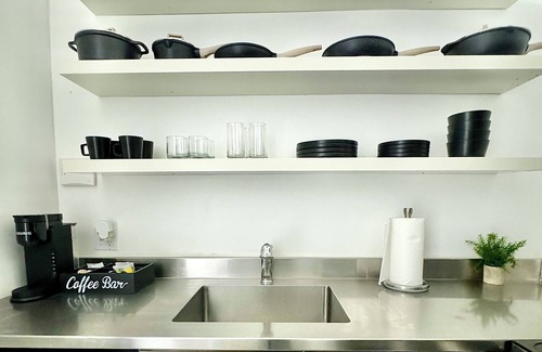 Wynwood Art District Apartment | Chic 1-bedroom loft with pool in vibrant wynwood