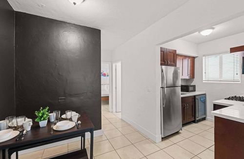 North Beach Apartment | Chic 1 Bedroom Near Miami Beach