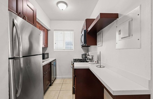 North Beach Apartment | Chic 1 Bedroom Near Miami Beach