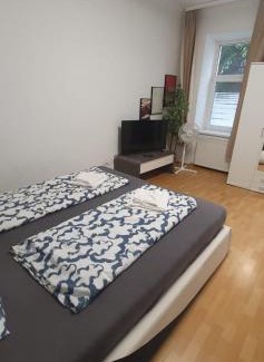 Simmering Apartment | Chic 1BR Apt Very Central in Vienna
