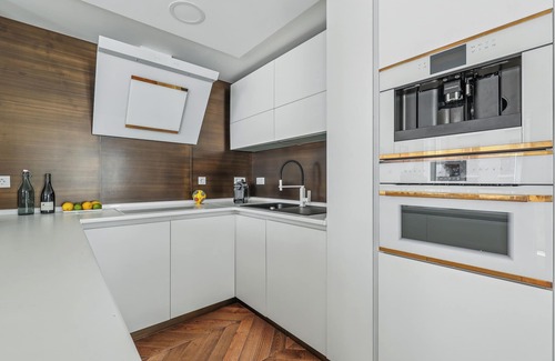 Saint-Thomas-d'Aquin Apartment | Chic 1BR Near Louvre & Musee d Orsay