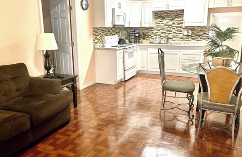 St. Cloud Apartment | Chic 2-Bedroom Apartment in Charming St. Cloud 25 miles to Disney
