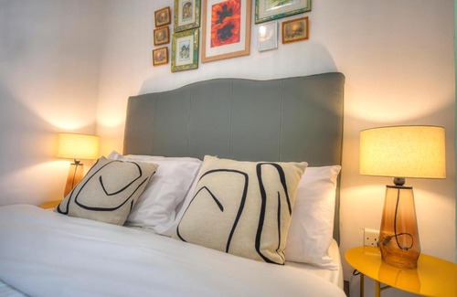 Sliema Apartment | Chic 2bedroom apartment near Sliema ferries CESI1-1