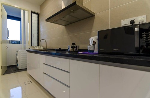 Medini Apartment | Chic 2BR DPristine 9 next to Legoland FREE Parking