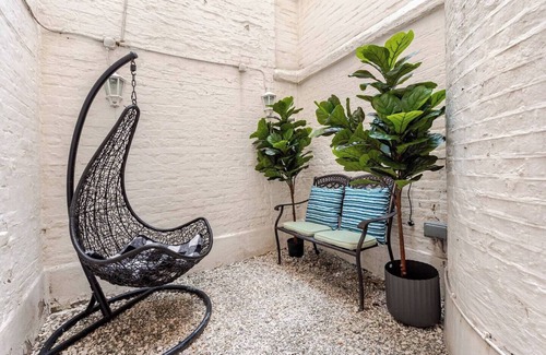 Westminster Apartment | Chic 3 Bed Belgravia Apartment with WiFi