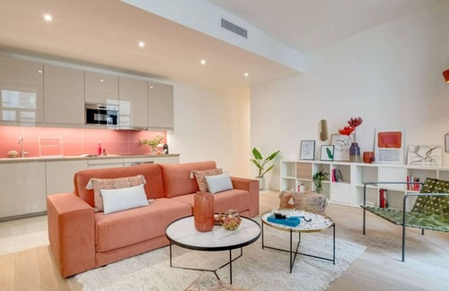 Quartier de la Folie-Mericourt Apartment | Chic 3-Bedroom Apartment in the Heart of Paris