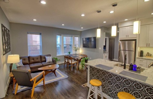 Tower Grove South Apartment | Chic 3BR Gem | TG Park | Patio+Yard+W/D+Workspace