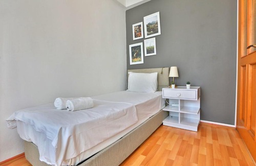 Beyoglu Apartment | Chic and Convenient Apartment Surrounded in Beyoglu