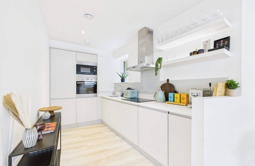 Chaucer Apartment | Chic and cosy apartment near Borough Market