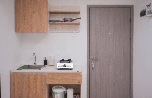 Pondok Aren Apartment | Chic And Cozy 1Br Tamansari Bintaro Mansion Apartment