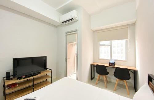 Bekasi Timur Apartment | Chic and Cozy Studio Apartment at Transpark Juanda Bekasi By Travelio