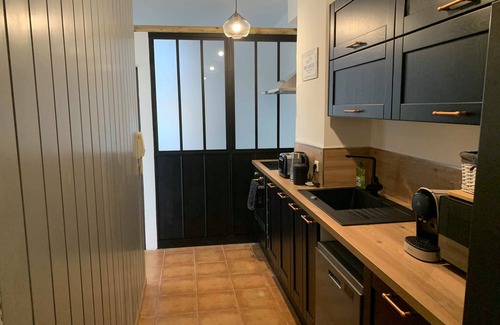 Nimes City Centre Apartment | Chic and hype 2 bedrooms appartment central Nîmes