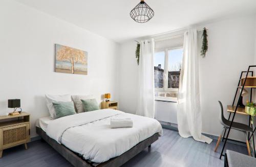 Sartrouville Apartment | Chic and spacious apart with parking