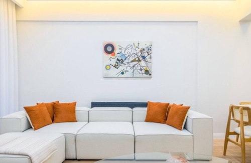 Beyoglu Apartment | Chic and Spacious Flat Near Golden Horn in Beyoglu