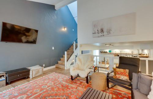 Angel Fire Apartment | Chic Angel Fire Condo Walk to Ski Resort!