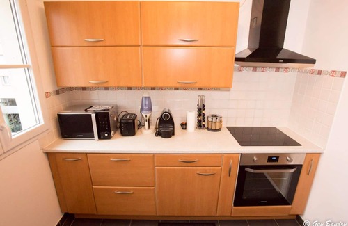 Colombes Apartment | Chic apart with parking near Paris