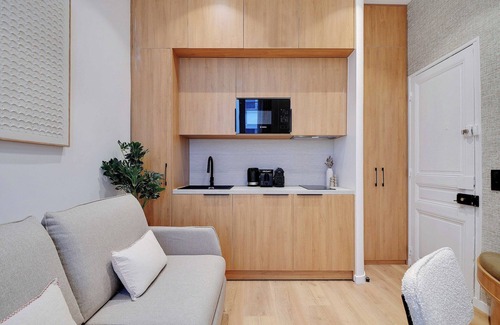 Quartier des Grandes-Carrieres Apartment | Chic apartment - 1BR/4P - Clignancourt/Sacré-Cœur