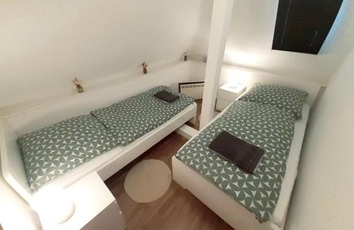 Obertshausen Apartment | Chic Apartment in Obertshausen