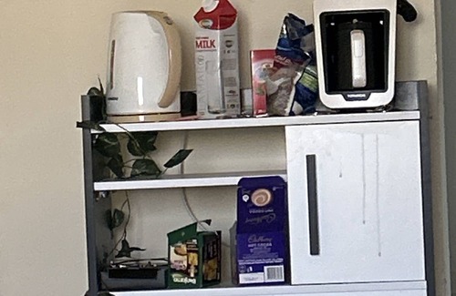 Nasr City Apartment | Chic apartment with WiFi and AC in awesome Cairo