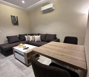 Al Swaifyeh Apartment | Chic Apartments For Rent ave1-3