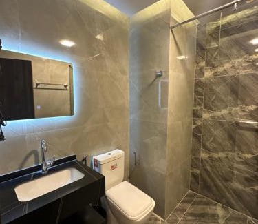 Al Swaifyeh Apartment | Chic Apartments For Rent ave1-2