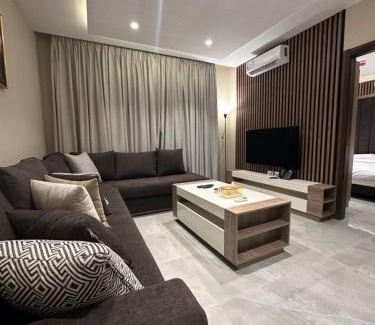 Al Swaifyeh Apartment | Chic Apartments For Rent ave1-6