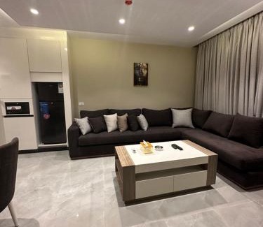 Al Swaifyeh Apartment | Chic Apartments For Rent ave2-7