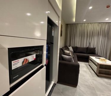 Al Swaifyeh Apartment | Chic Apartments For Rent ave2-7