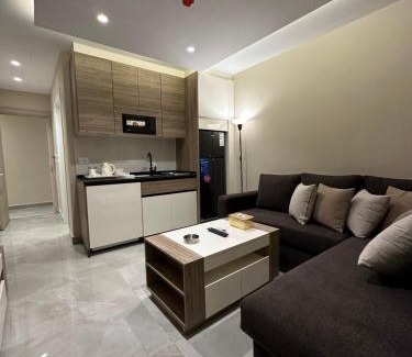 Al Swaifyeh Apartment | Chic Apartments For Rent ave0-3