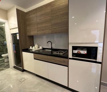 Al Swaifyeh Apartment | Chic Apartments For Rent ave0-5