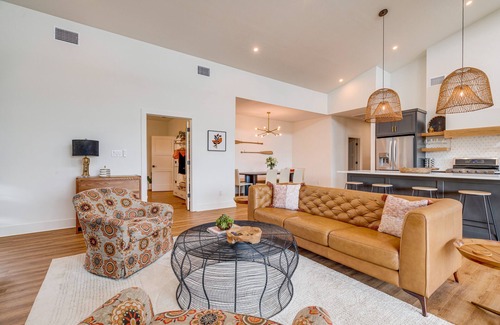 Council Creek South House | Chic Burnet Home on Lake Buchanan w/2 Fireplaces!