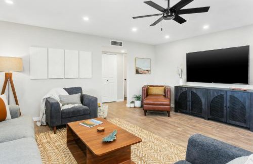 Parque Vista Estates House | Chic Cactus