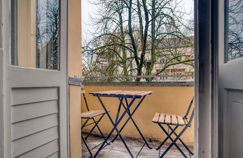 Wilmersdorf Apartment | Chic Charlottenburg 2BR, Fully Furnished, by Blueground