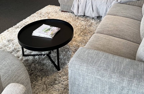 Unley Apartment | Chic City Fringe 2 Bedroom Apartment with Free Parking