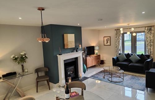 Enniskillen House | Chic Classy & Cosy at Lough Erne Golf Village and Resort