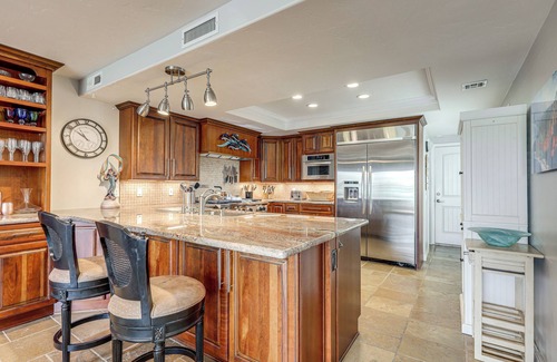 Channel Islands House | Chic Coastal Home w/Outdoor Oasis in Oxnard!